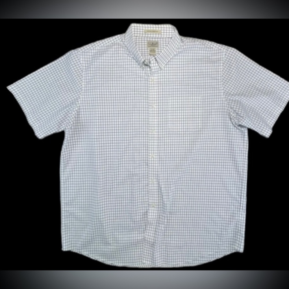 L.L. Bean short sleeve wrinkle resistant plaid shirt blue/white